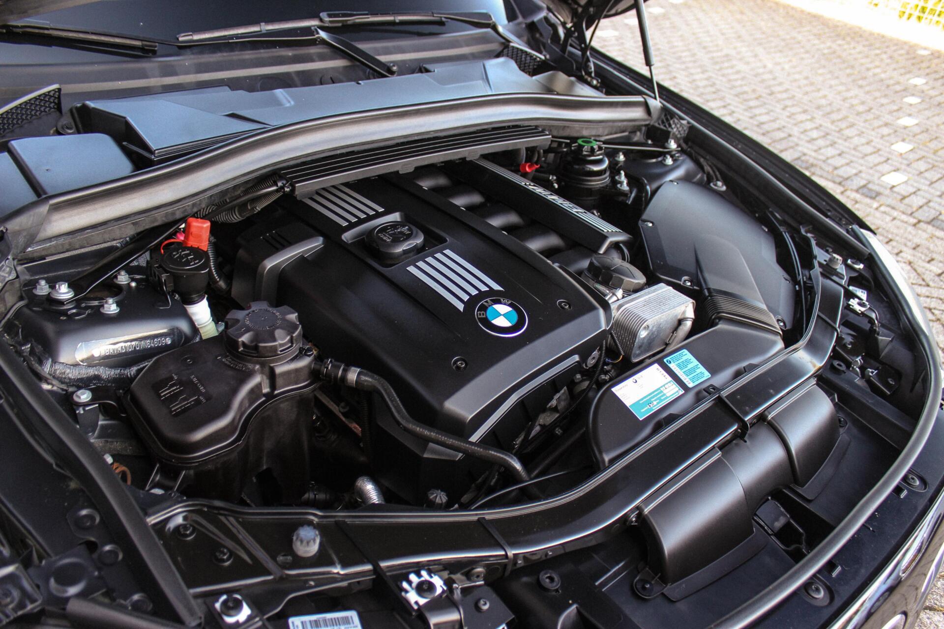 Foto van BMW X1 xDrive 28i