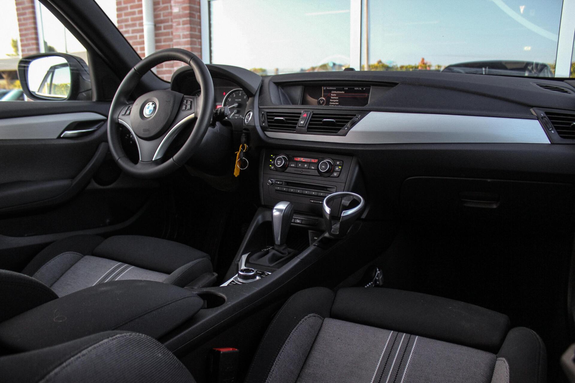 Foto van BMW X1 xDrive 28i