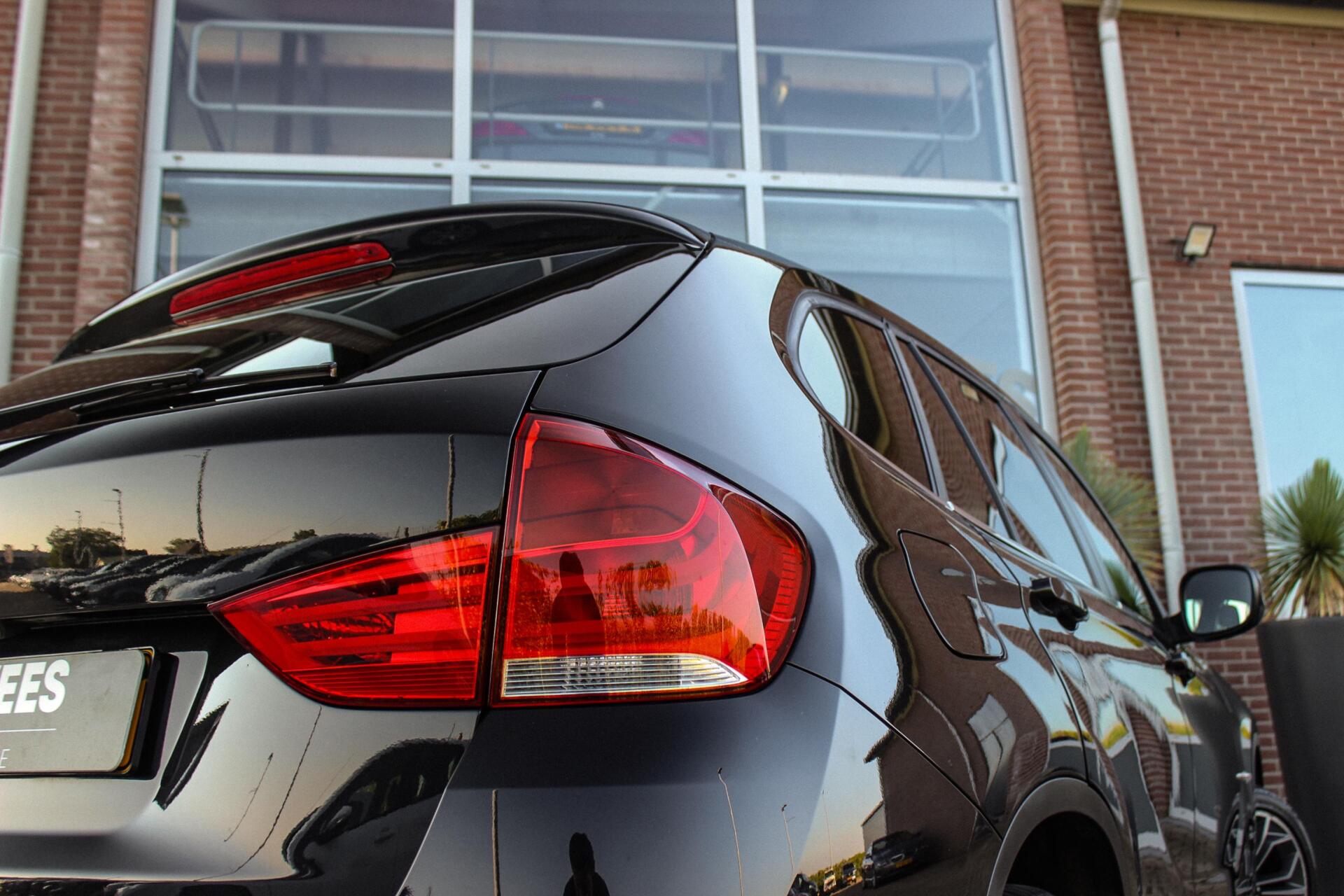 Foto van BMW X1 xDrive 28i