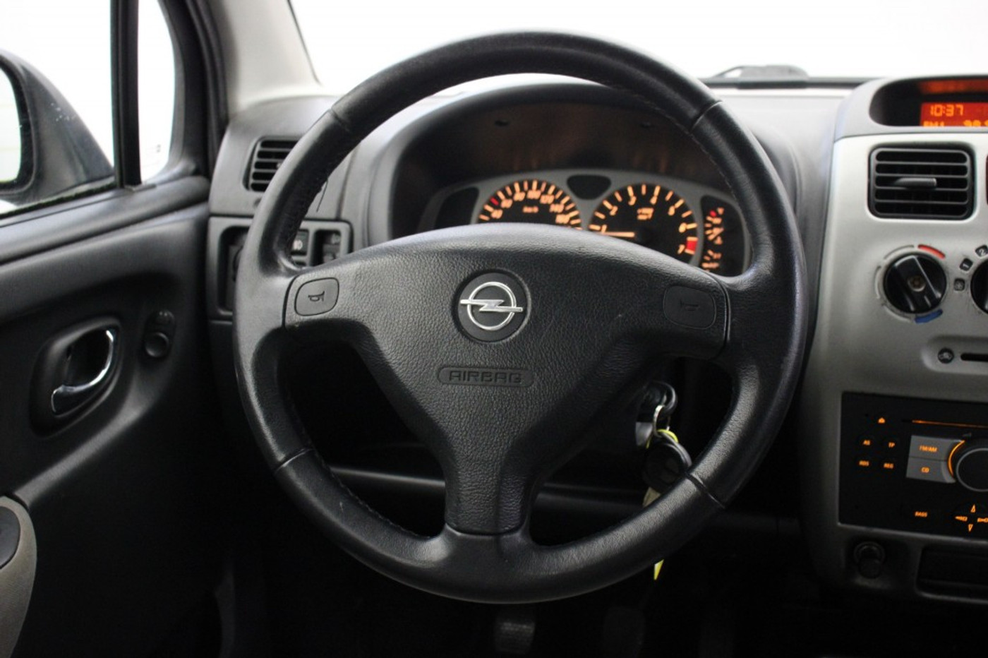 Foto van Opel Agila