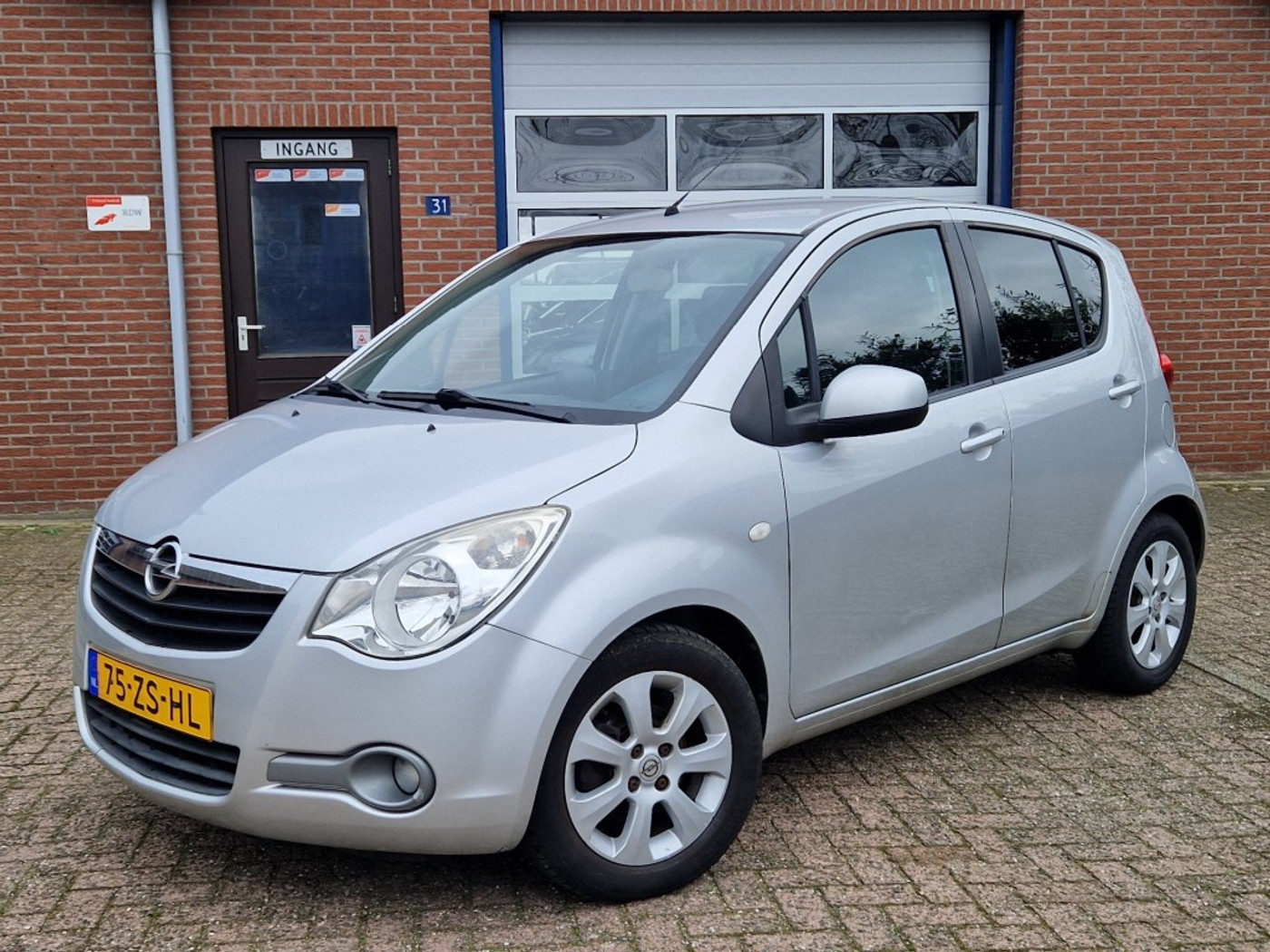Opel Agila 1.2 Enjoy 2008 - voorkant