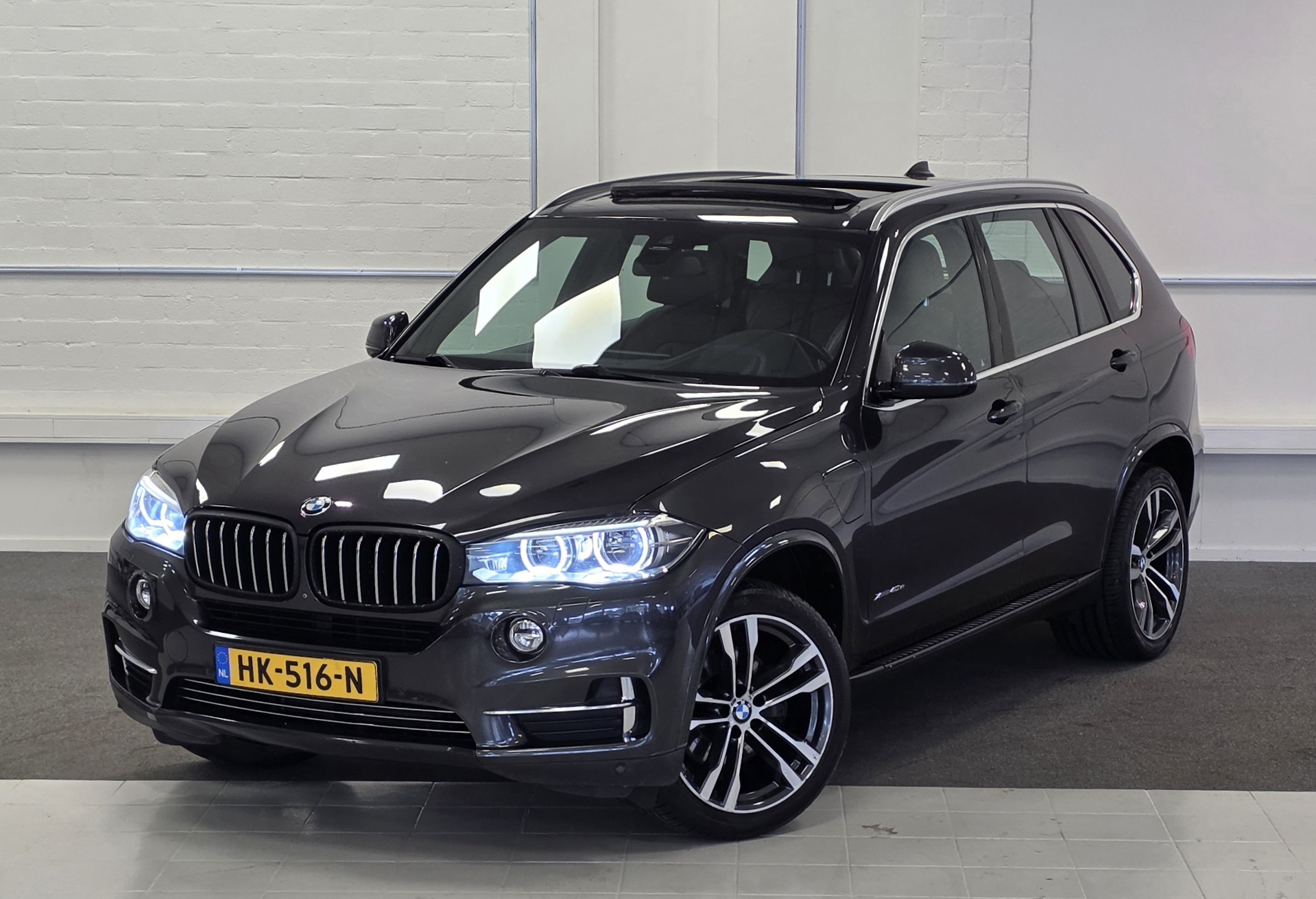 Foto van BMW X5 Xdrive40e