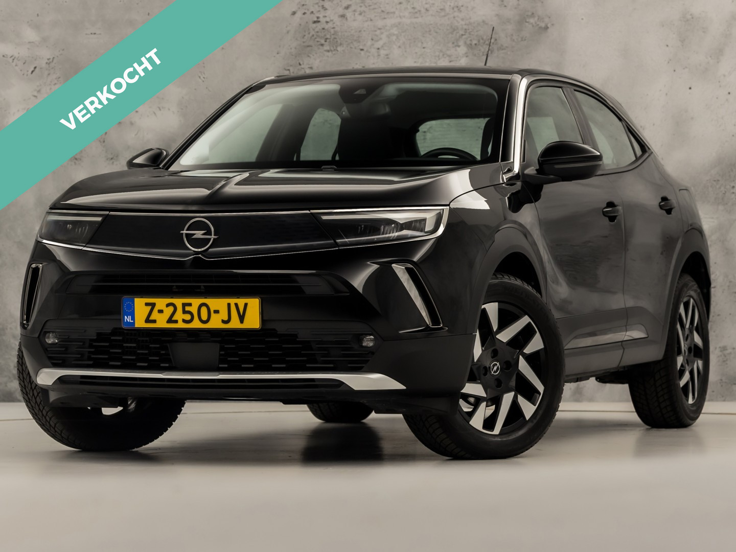 Opel Mokka 1.2 Turbo Elegance 2022 - voorkant