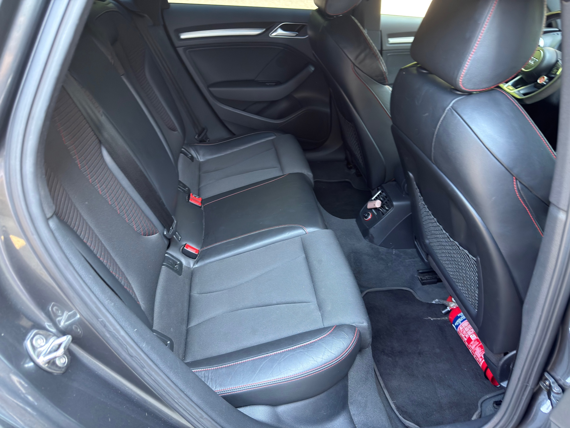 Foto van Audi S3 Sportback