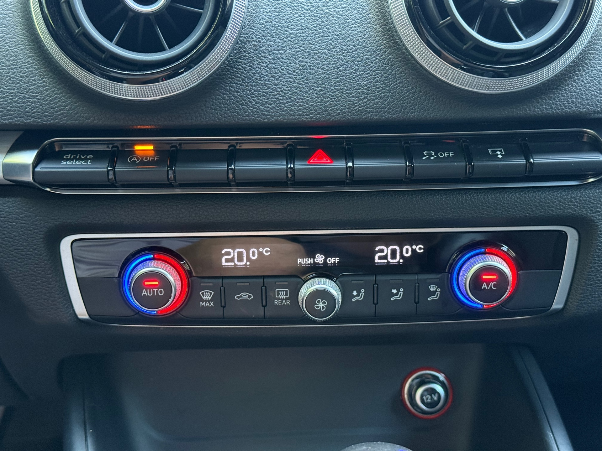 Foto van Audi S3 Sportback