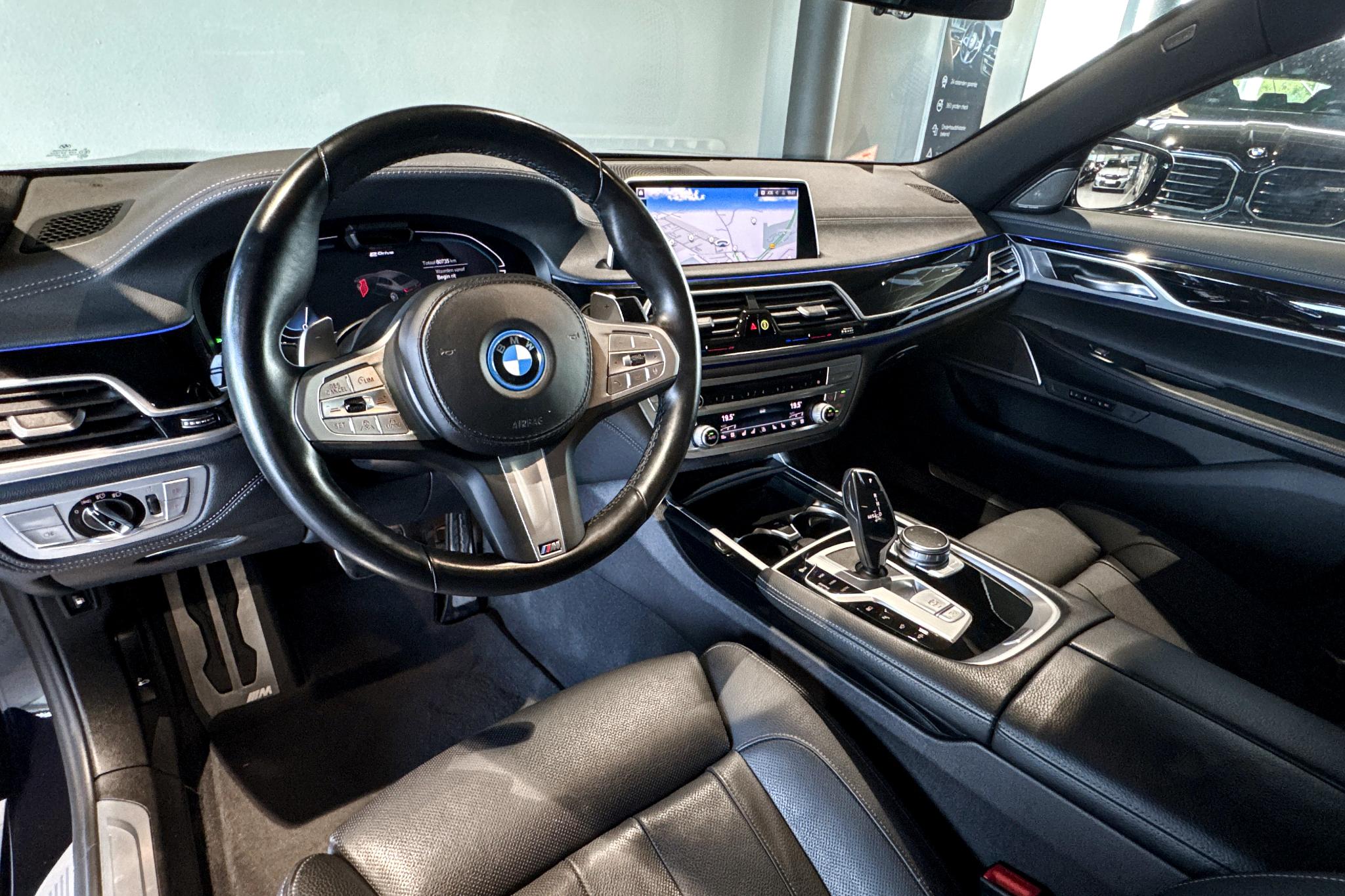 Foto van BMW 745e