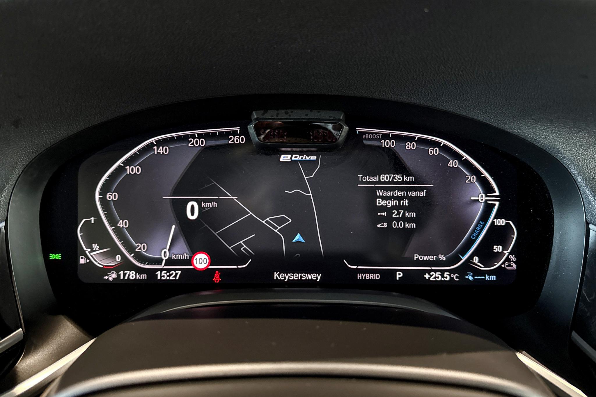 Foto van BMW 745e