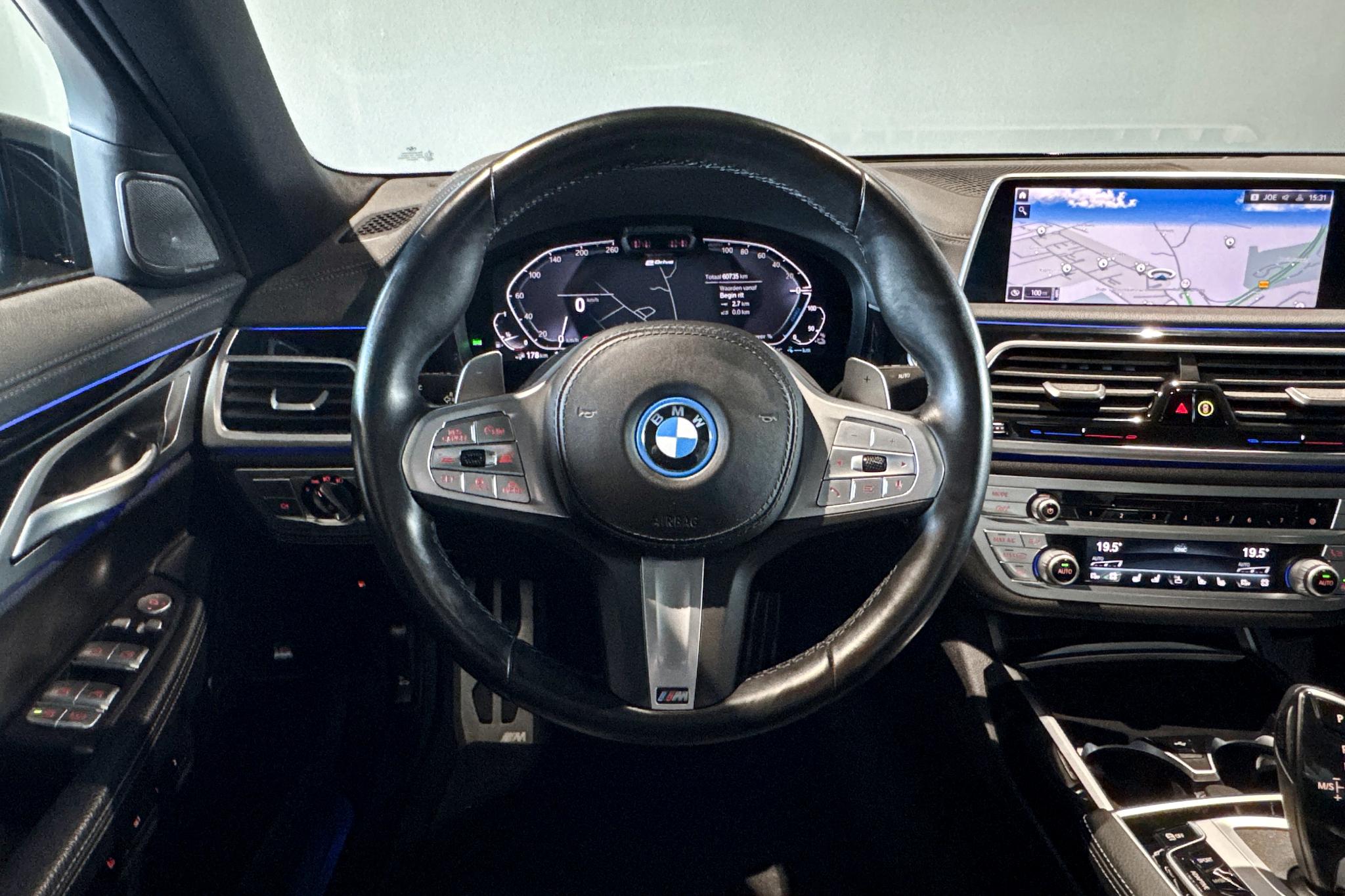 Foto van BMW 745e