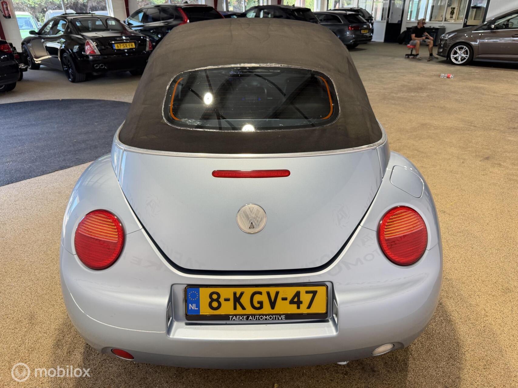 Foto van Volkswagen New Beetle Cabriolet
