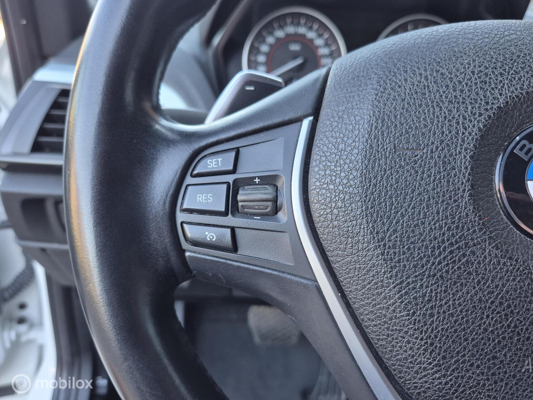 Foto van BMW 118i