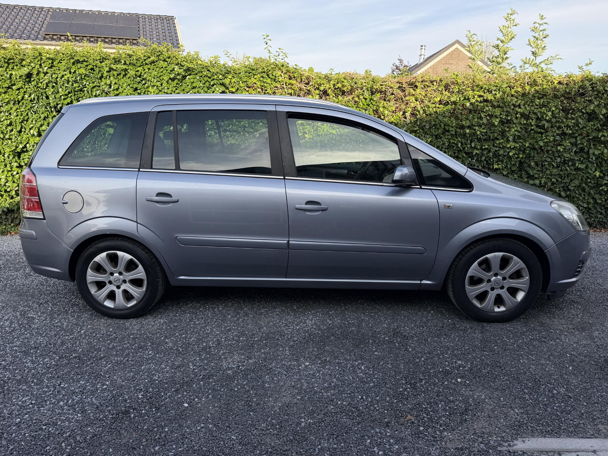 Foto van Opel Zafira