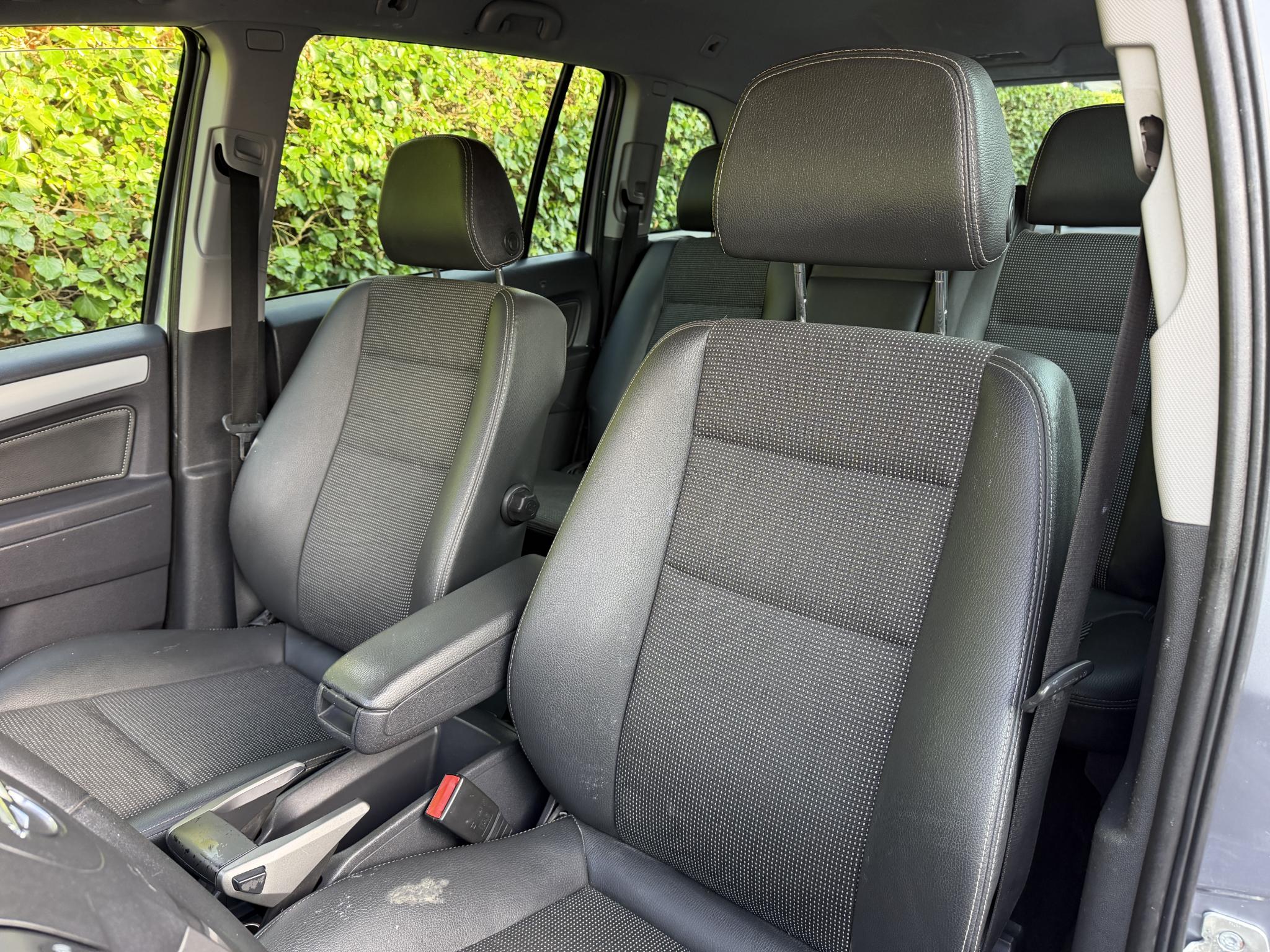 Foto van Opel Zafira