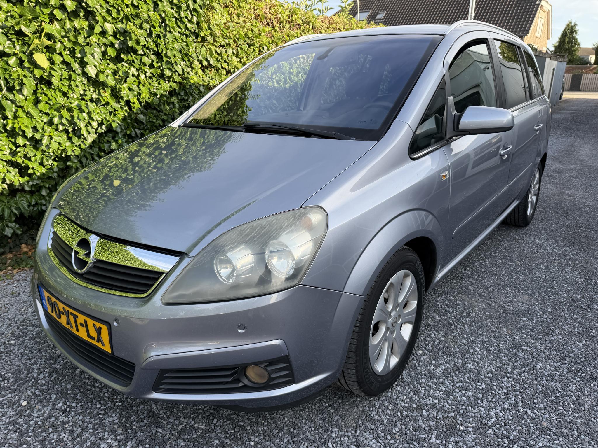 Foto van Opel Zafira