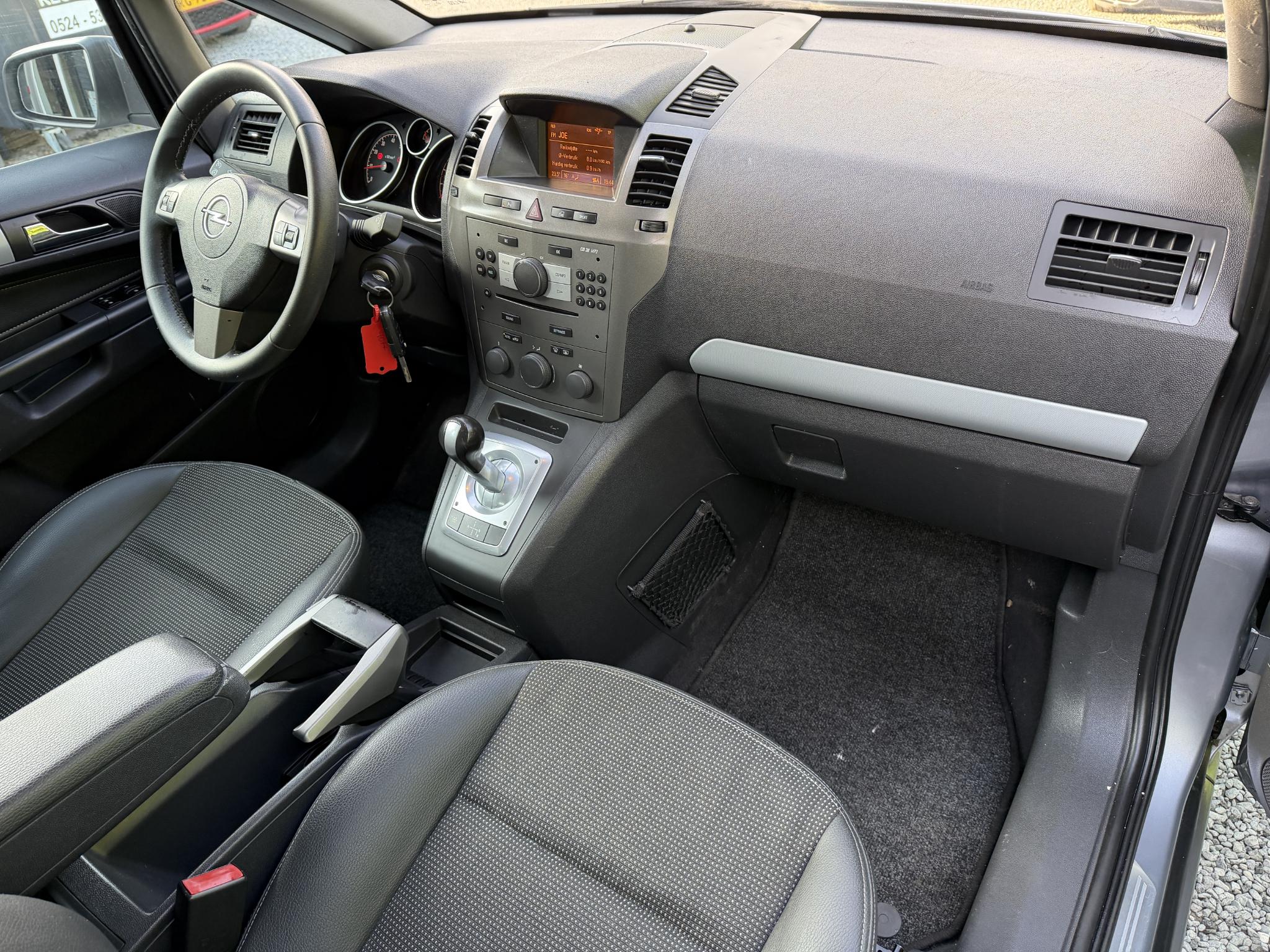 Foto van Opel Zafira