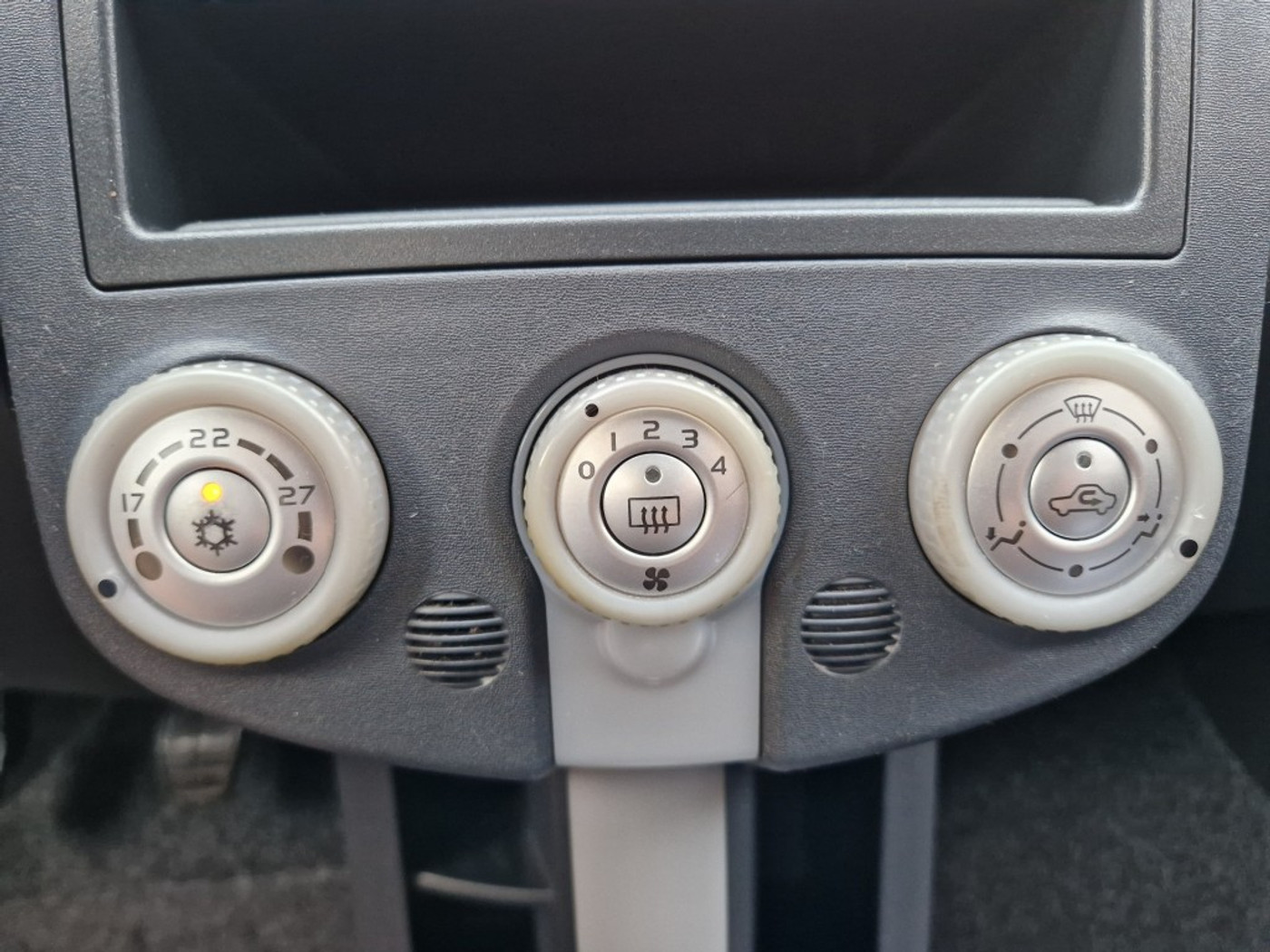Foto van Mitsubishi Mitsubishi Colt