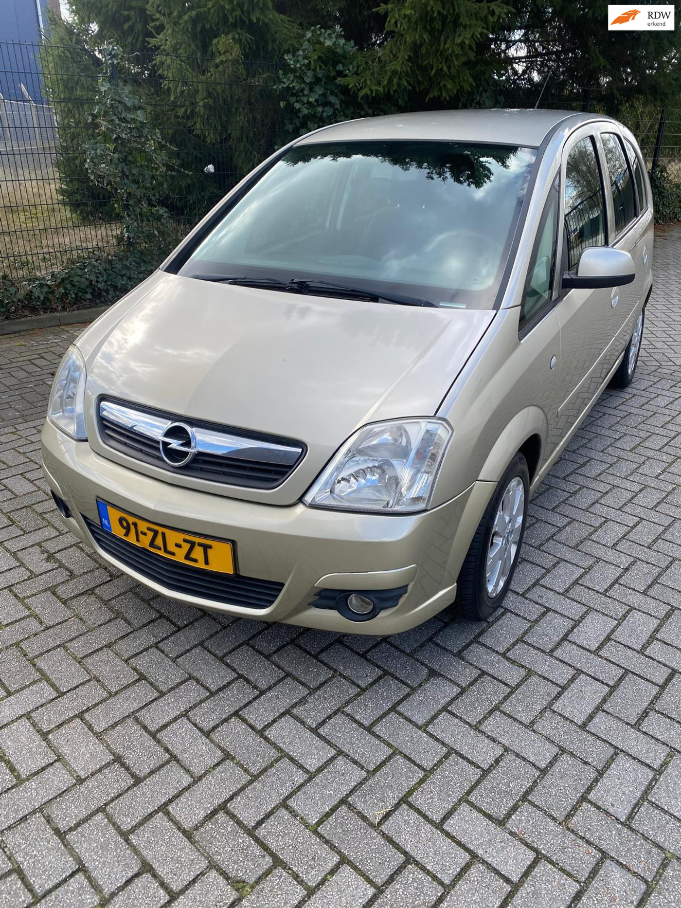 Opel Meriva-a 1.6-16V Temptation 2008 - voorkant