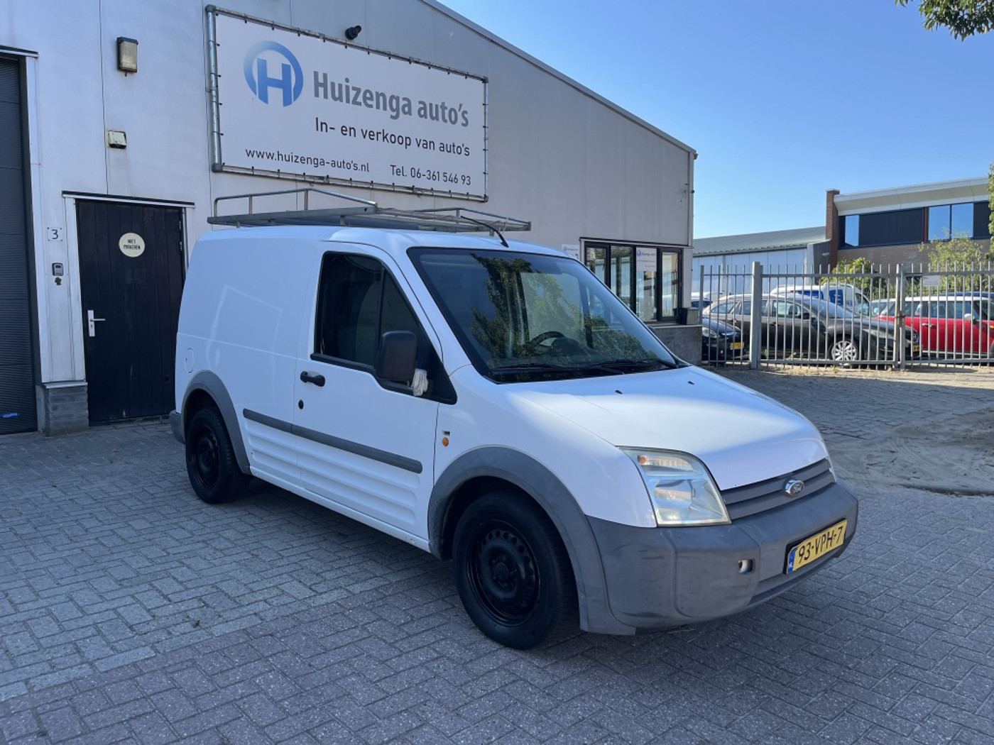 Ford Transit Connect T200s Van 1,8tdci 55 T200S 1.8 TDCi| APK:31-03-2027! 2008 - voorkant