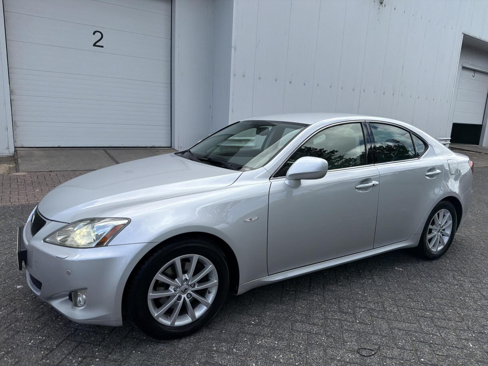 Foto van Lexus Lexus Is250