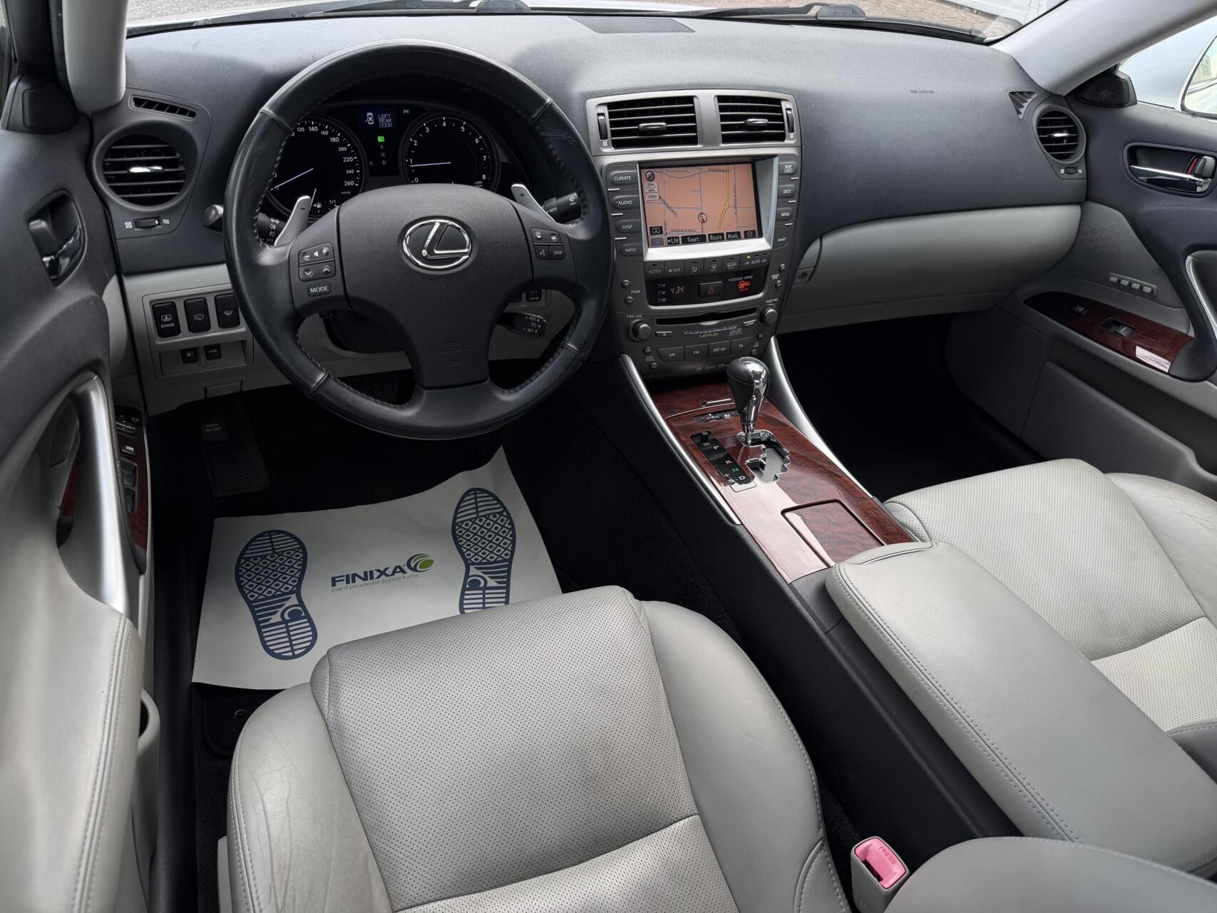 Foto van Lexus Lexus Is250