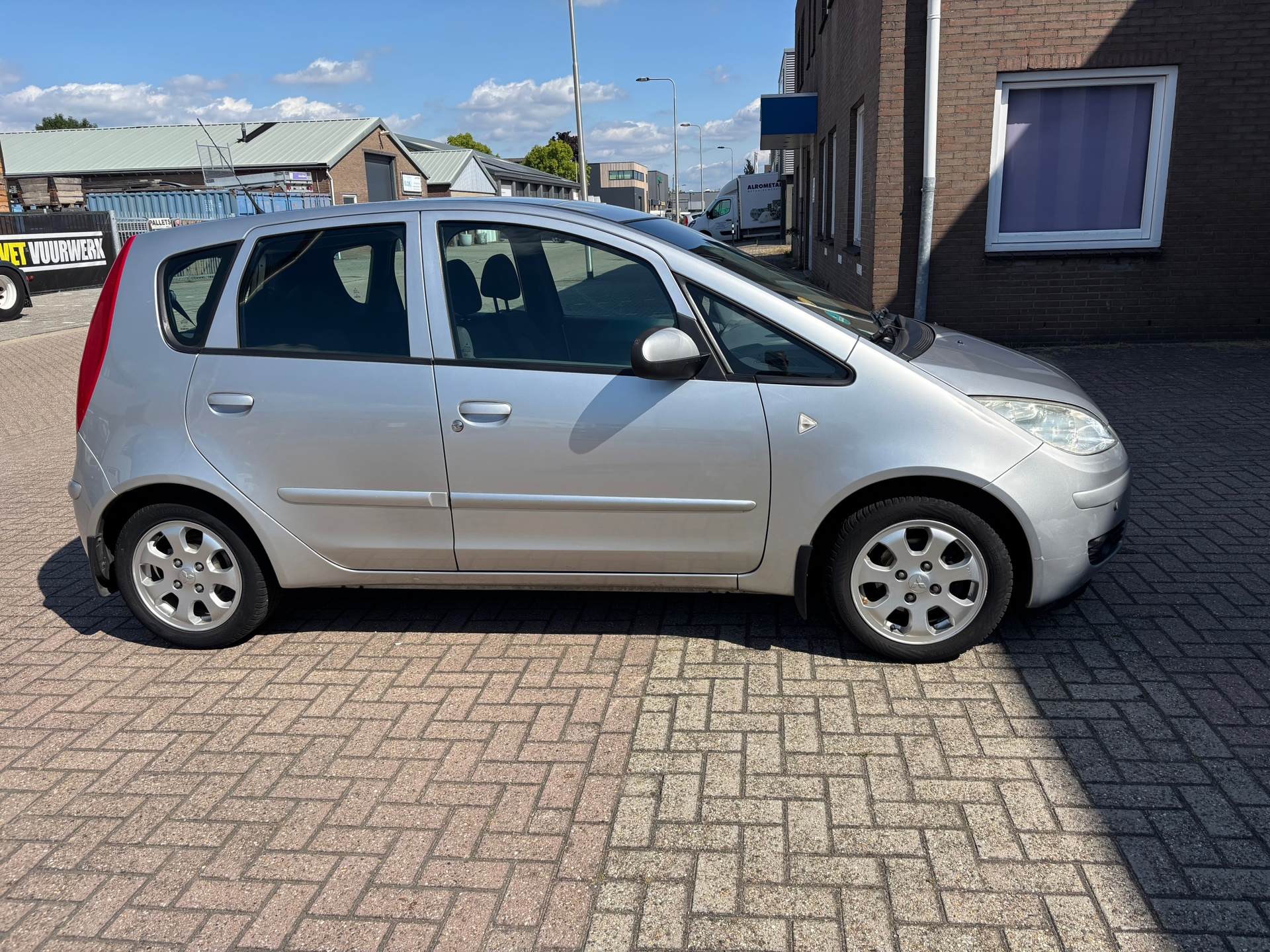 Foto van Mitsubishi Mitsubishi Colt