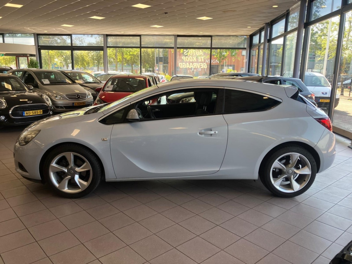 Foto van Opel Astra GTC