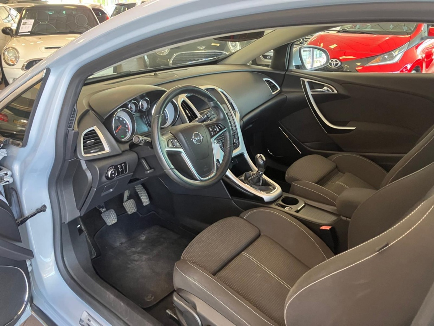 Foto van Opel Astra GTC