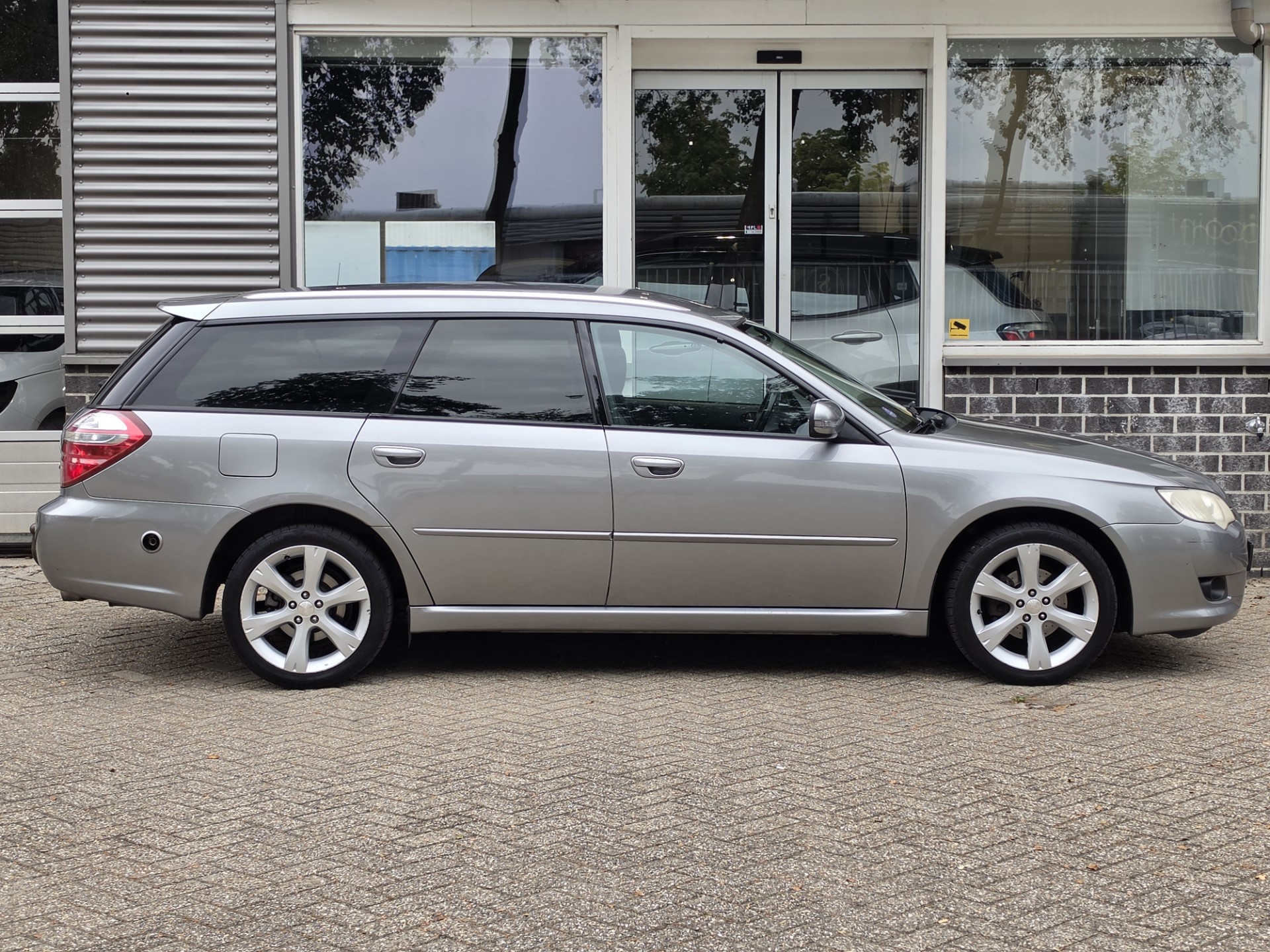 Foto van Subaru Legacy