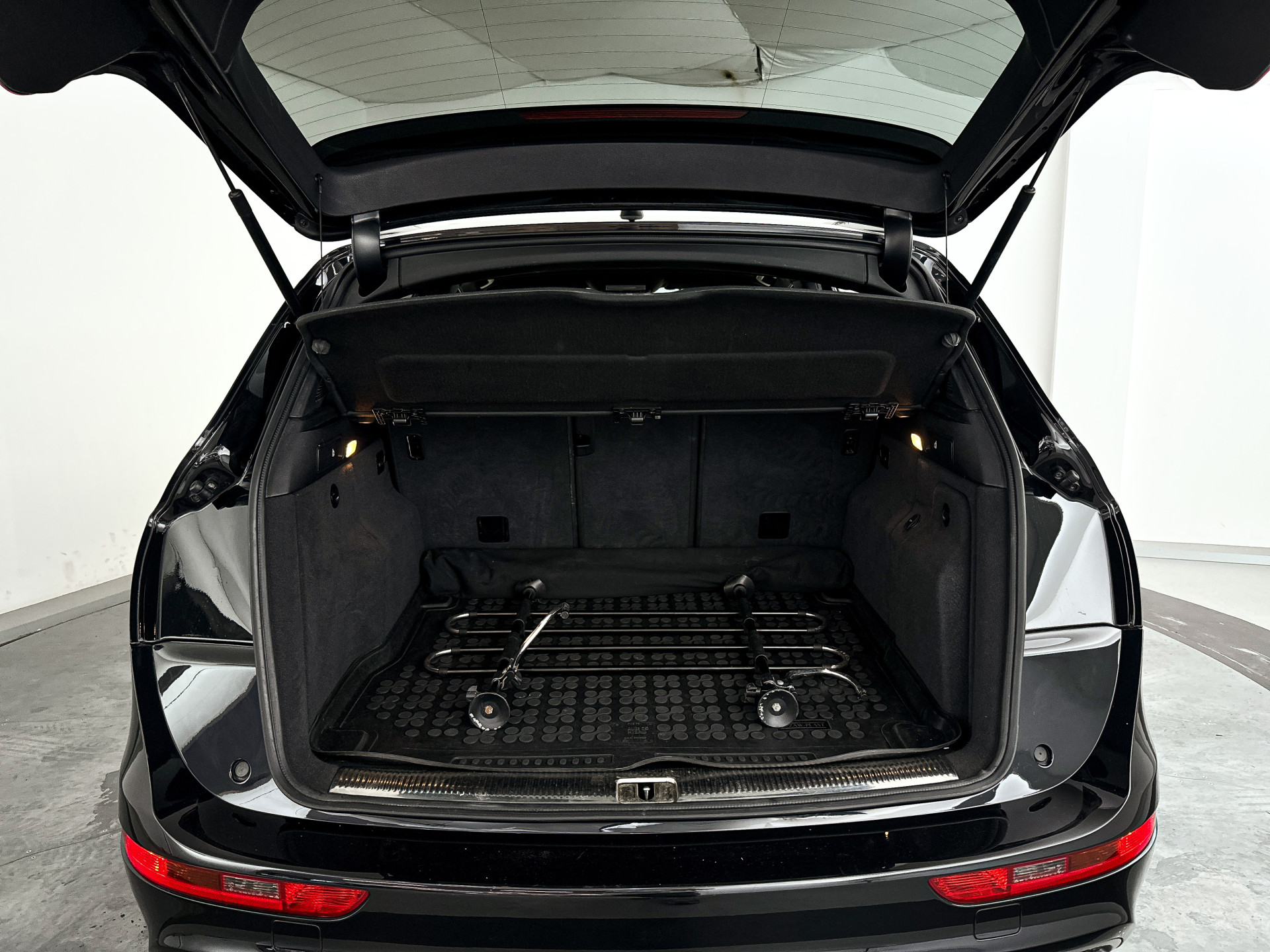 Foto van Audi Audi Q5 Hybrid
