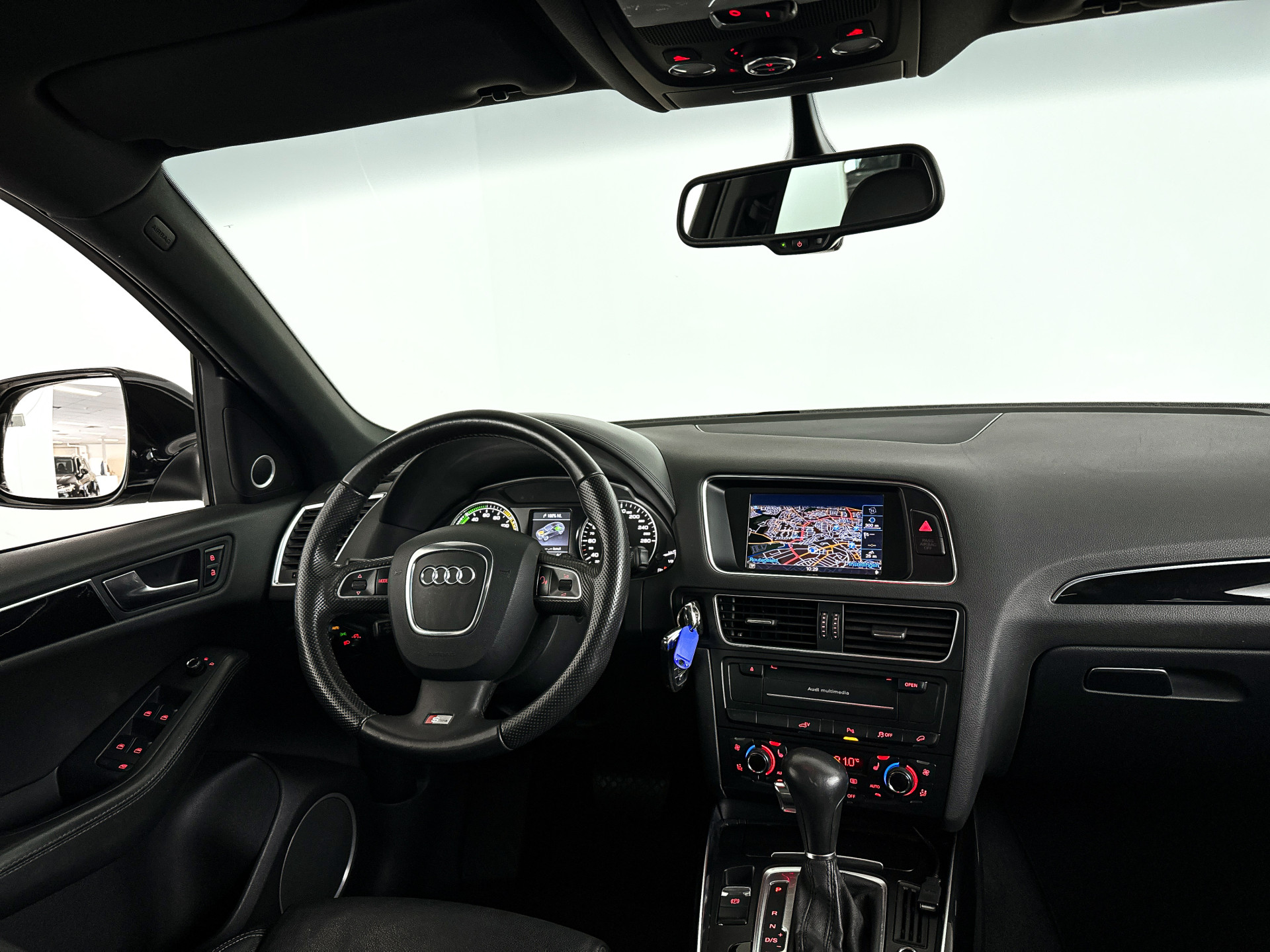 Foto van Audi Audi Q5 Hybrid