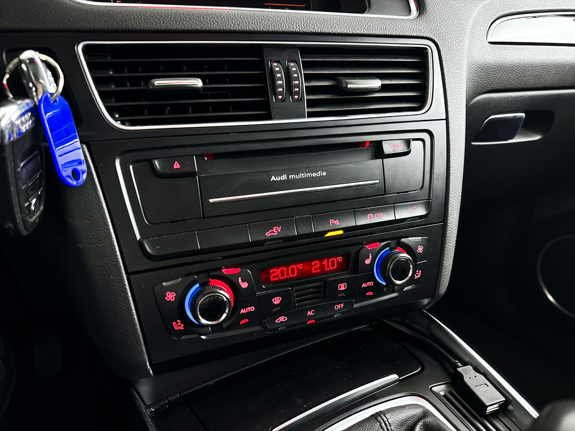 Foto van Audi Audi Q5 Hybrid