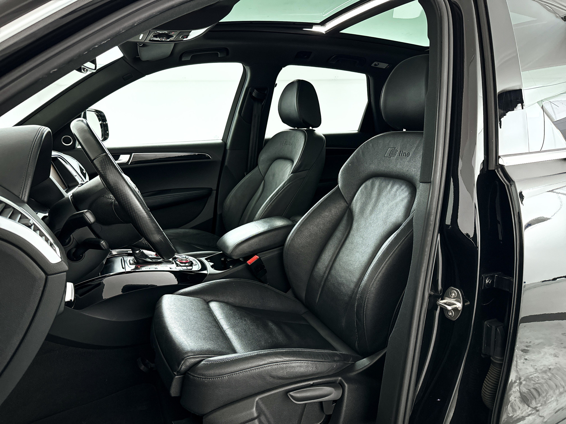 Foto van Audi Audi Q5 Hybrid