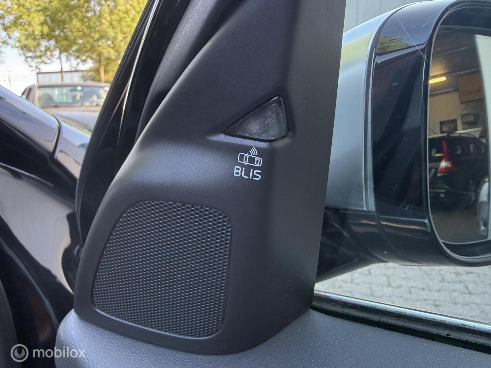 Foto van Volvo V60 Plug In Hybrid