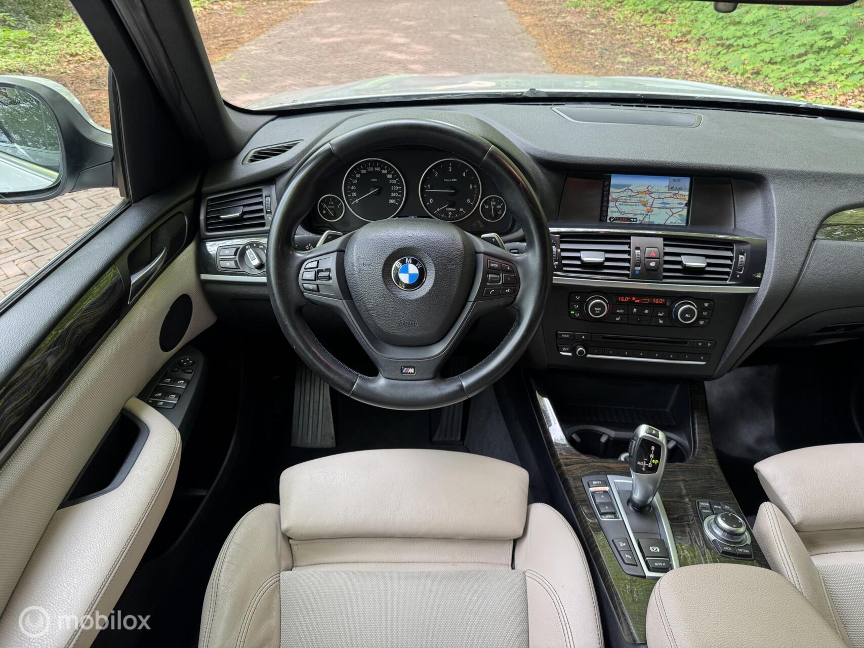 Foto van BMW X3 Xdrive20d