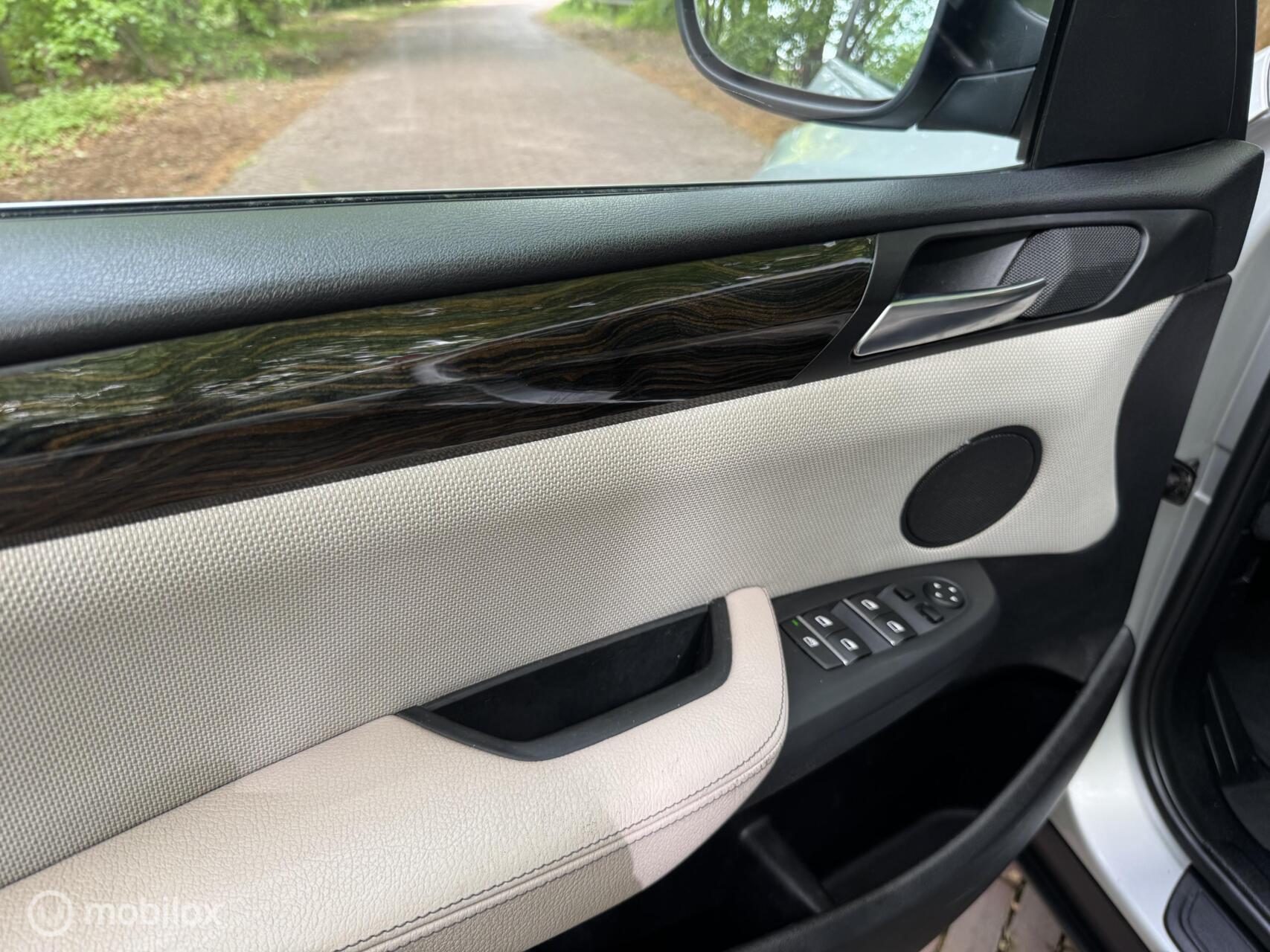 Foto van BMW X3 Xdrive20d