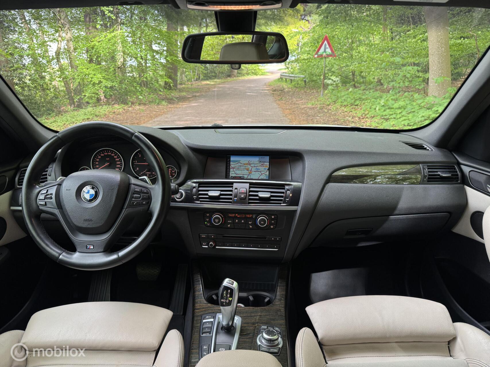 Foto van BMW X3 Xdrive20d