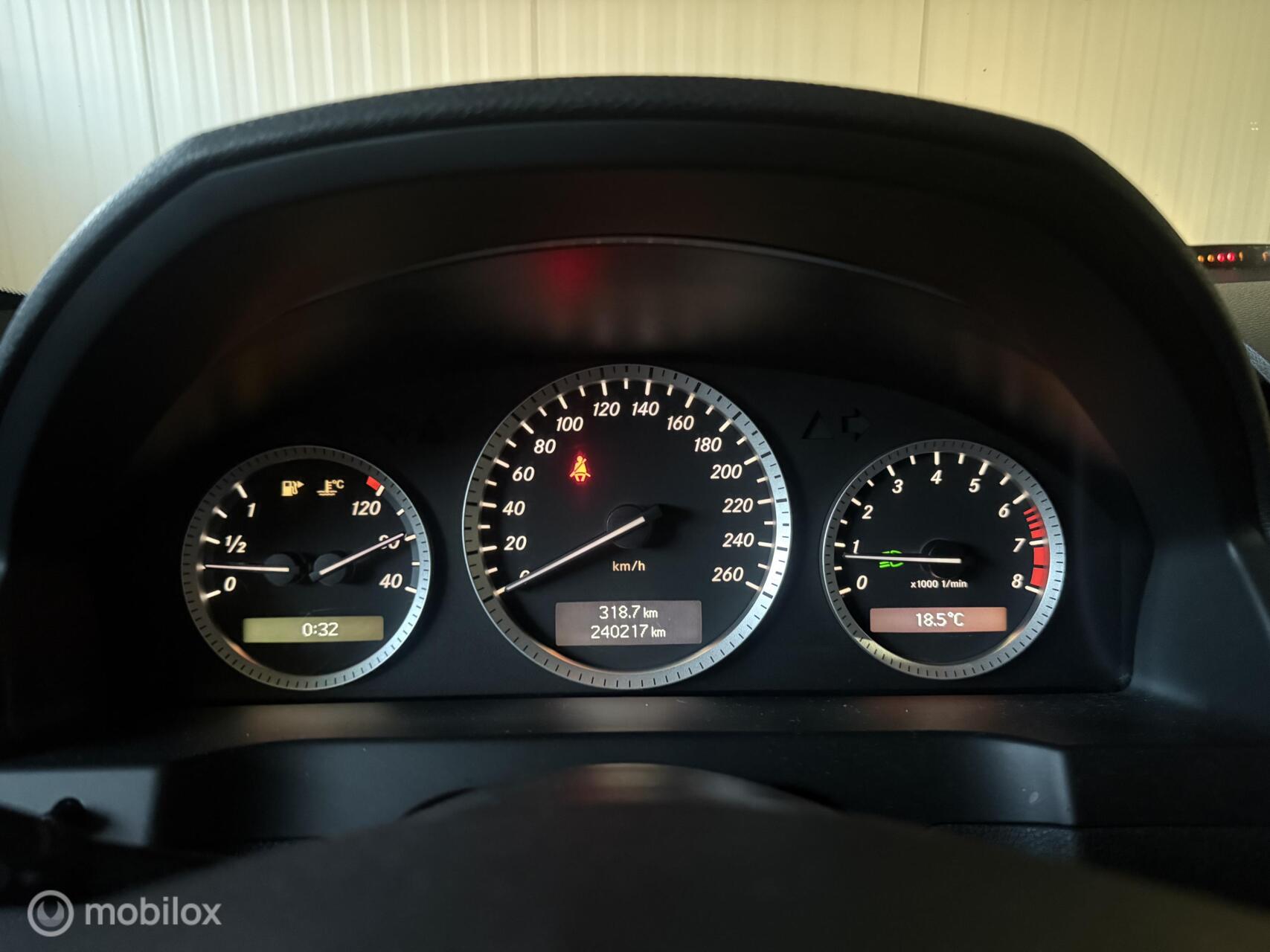 Foto van Mercedes-Benz C 180 Kompressor