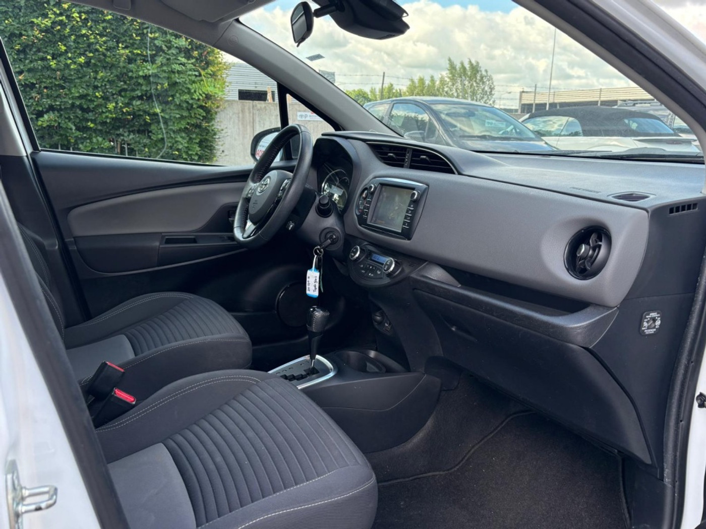 Foto van Toyota Toyota Yaris Hybrid