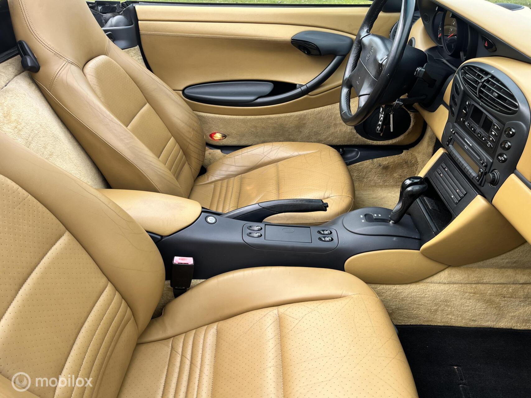 Foto van Porsche 986