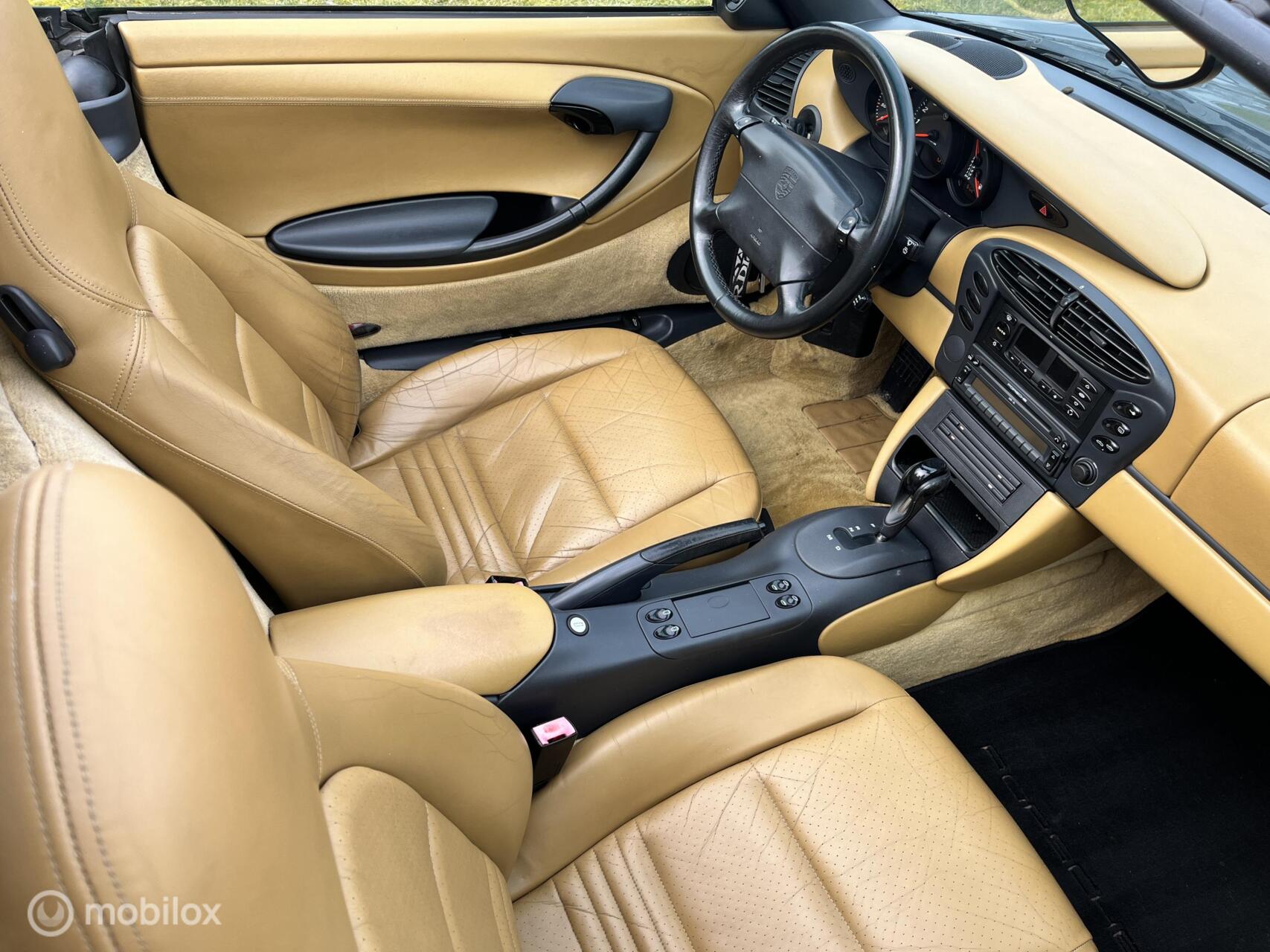 Foto van Porsche 986