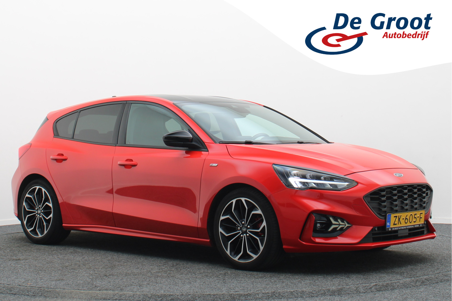 Ford Focus 1.5 EcoBoost ST Line Business 2019 - voorkant
