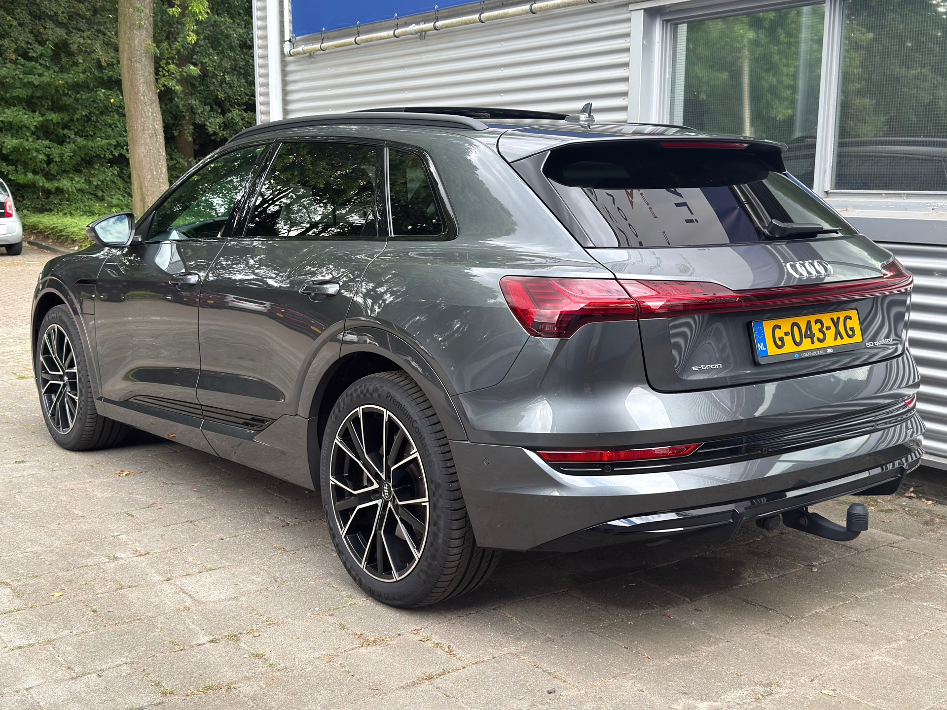 Foto van Audi E-tron 50