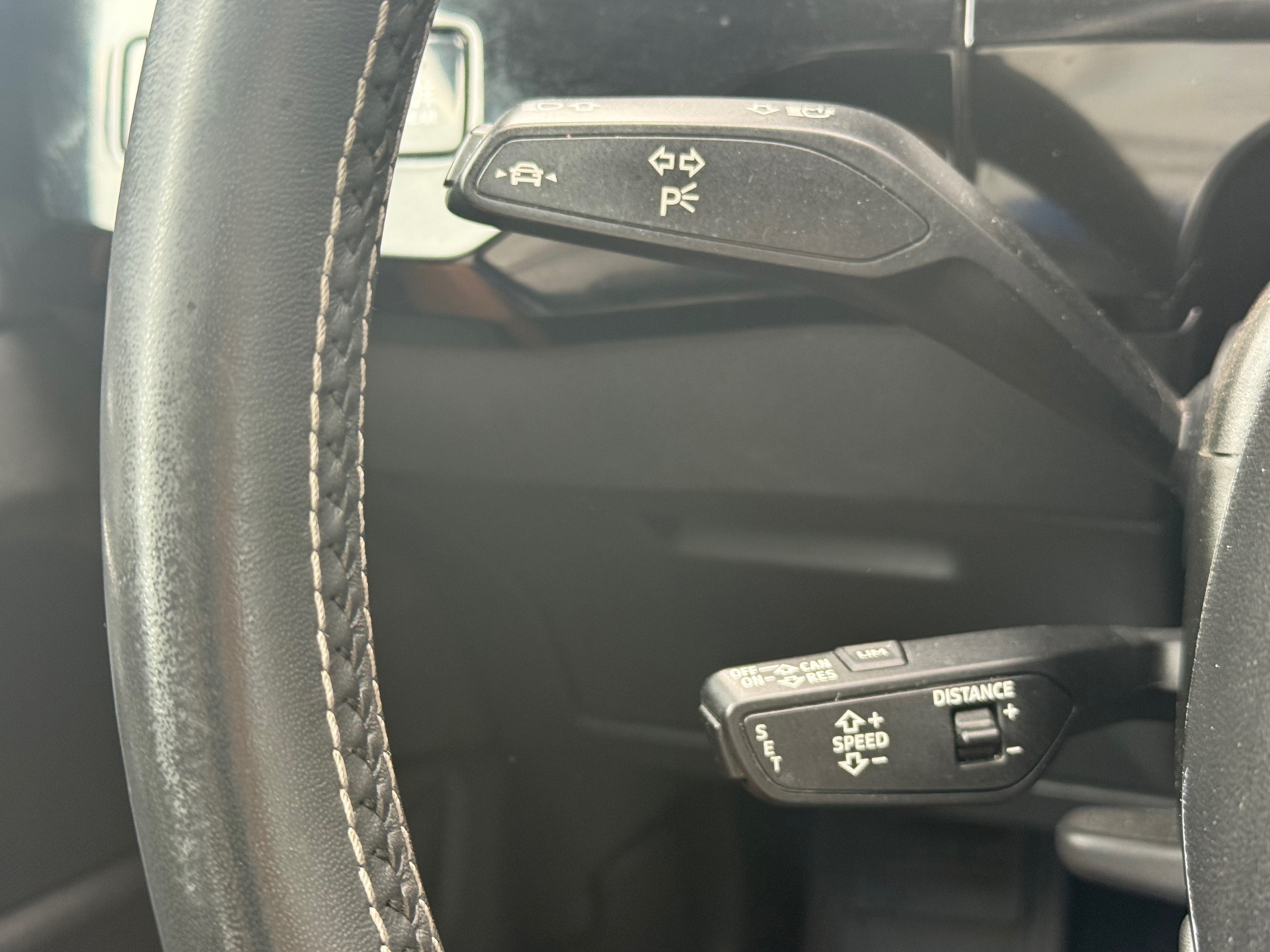 Foto van Audi E-tron 50