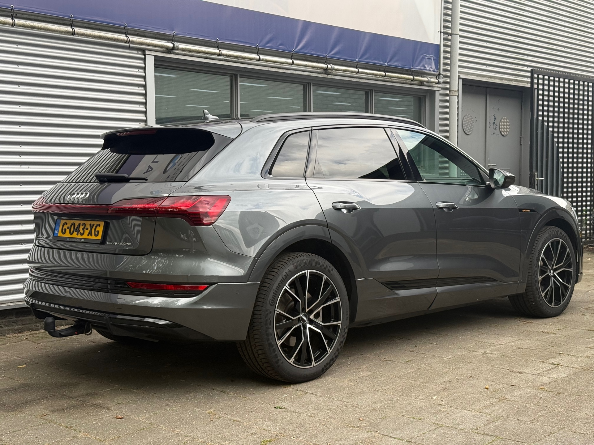 Foto van Audi E-tron 50