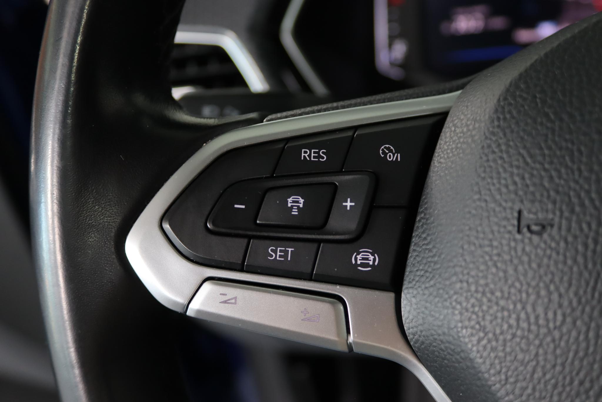 Foto van Volkswagen T-cross