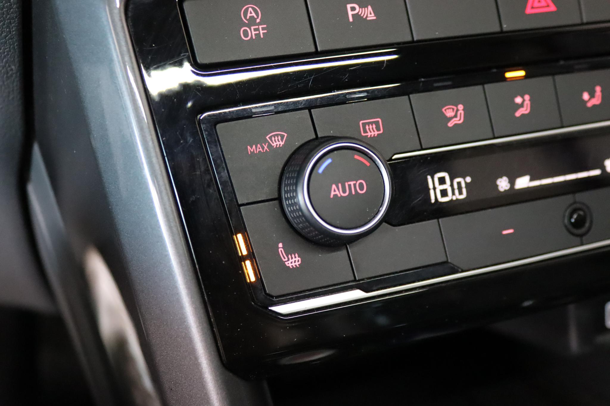 Foto van Volkswagen T-cross