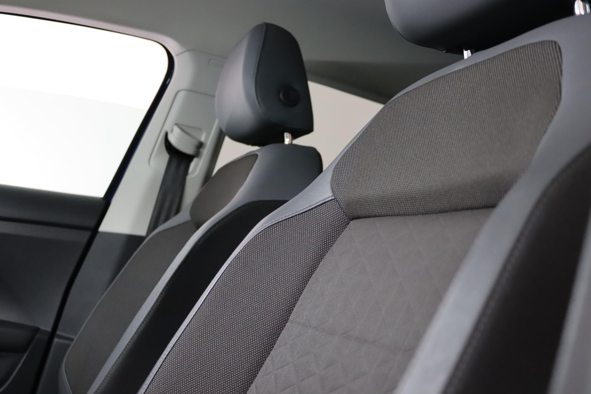 Foto van Volkswagen T-cross