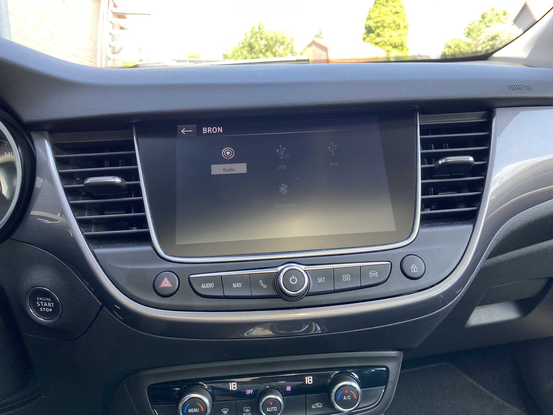 Foto van Opel Crossland X