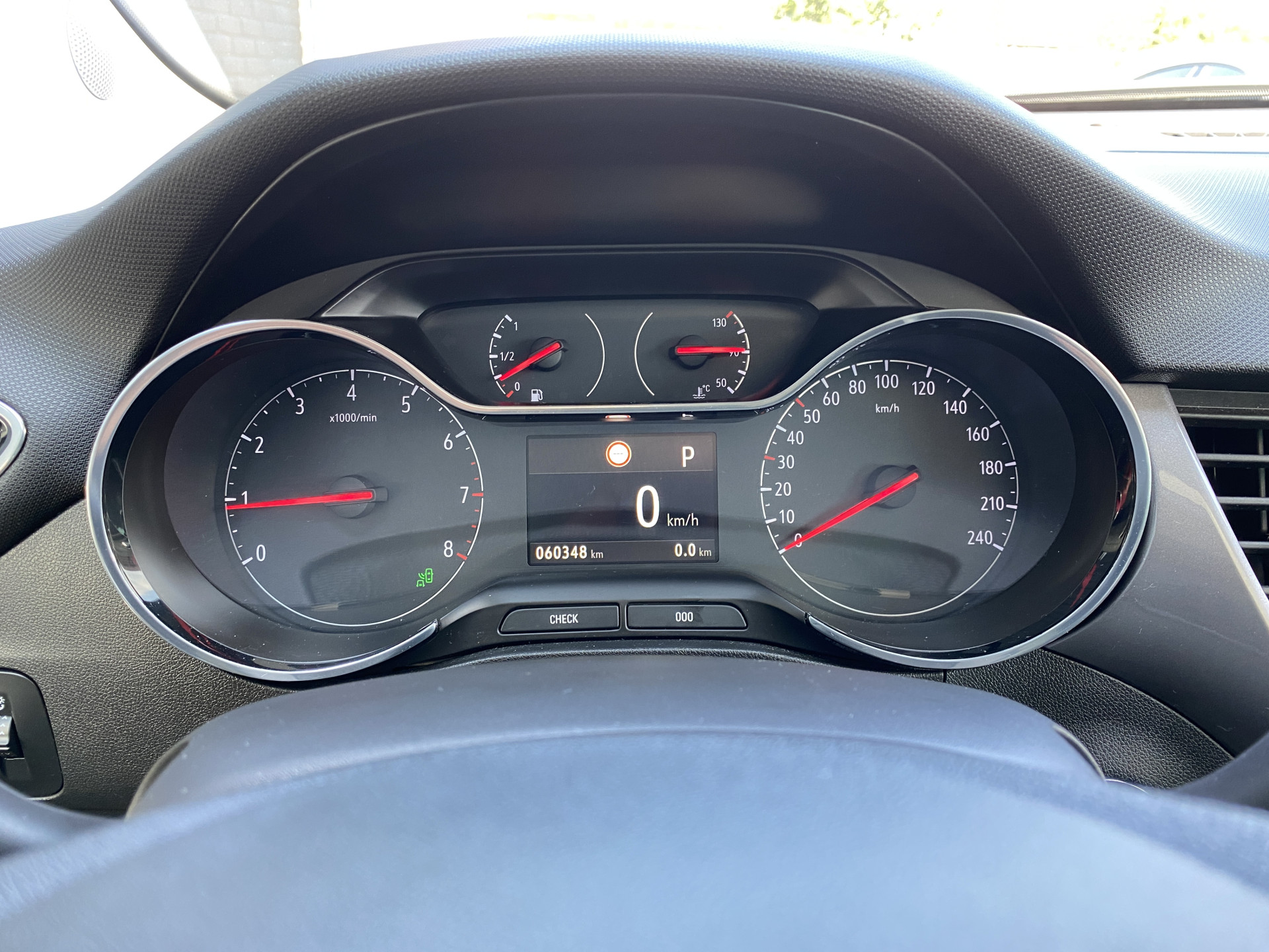 Foto van Opel Crossland X