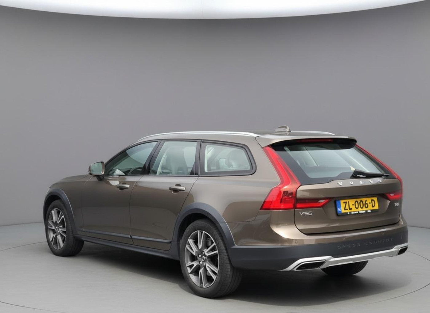 Foto van Volvo V90 Cross Country