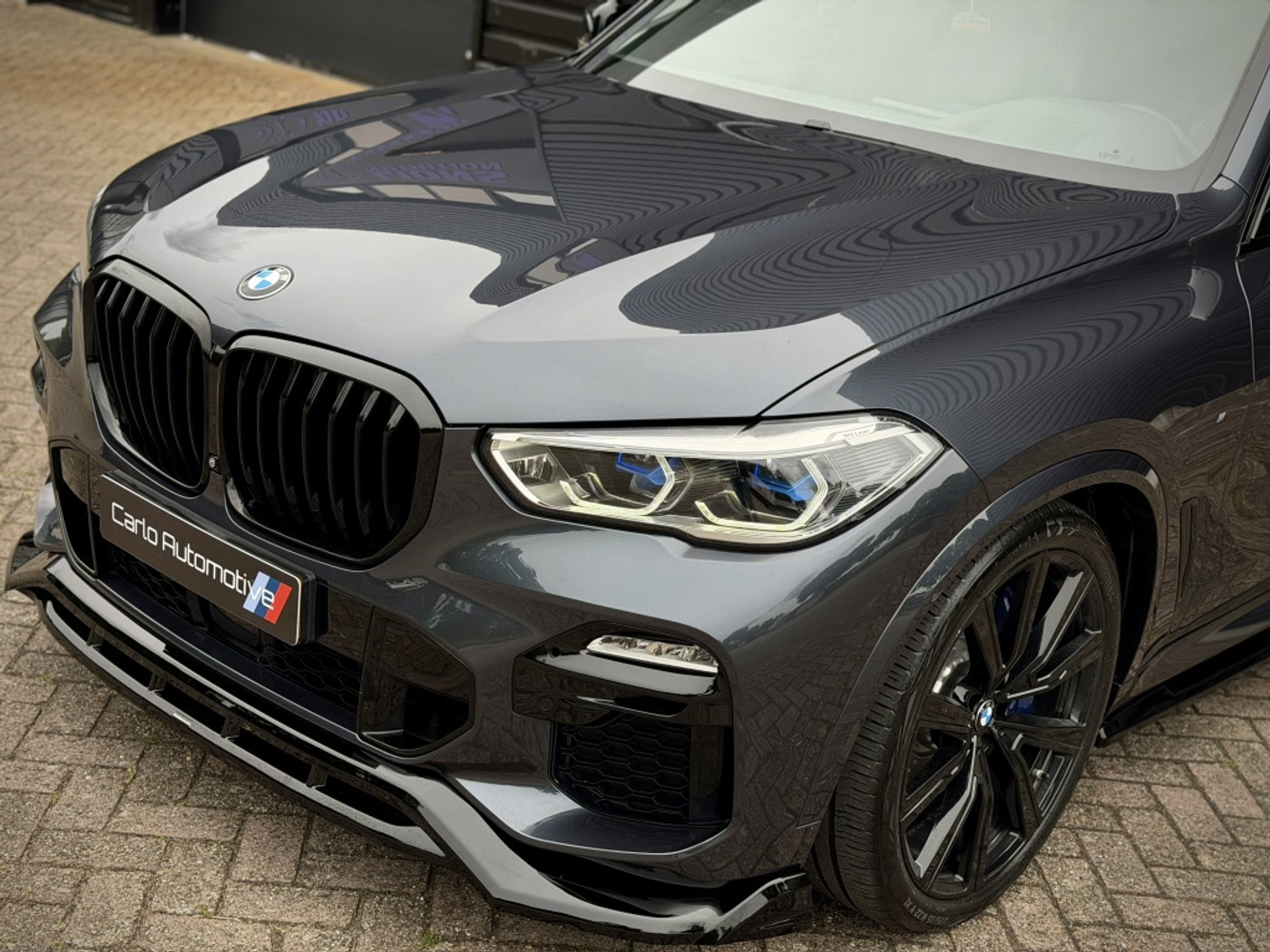 Foto van BMW X5 Xdrive40i